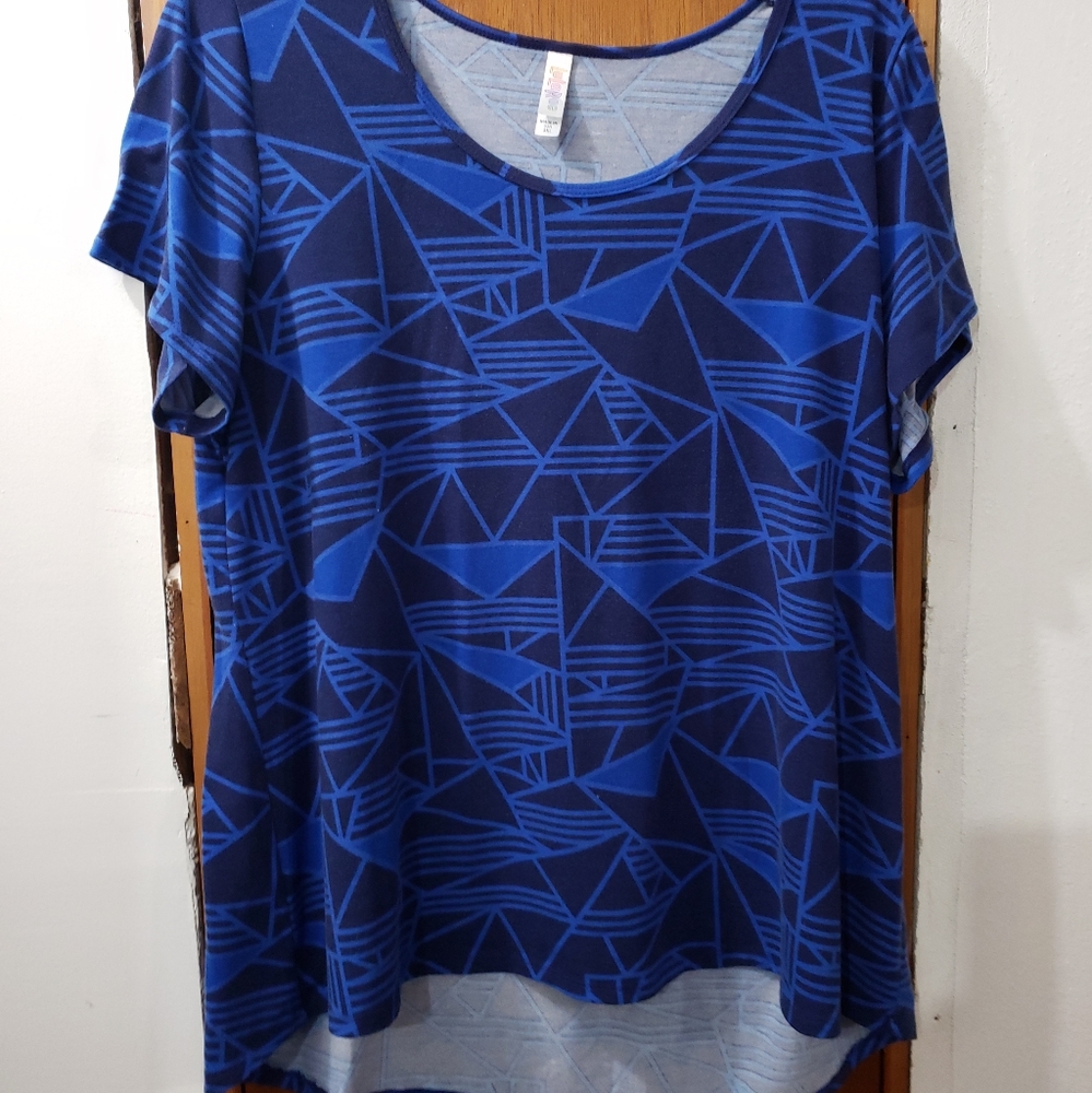 LuLaRoe Classic T